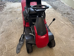 Rasentraktor XE 966 HD Bild 10
