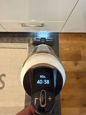 Samsung Staubsauger BESPOKE mit viel Zubehör