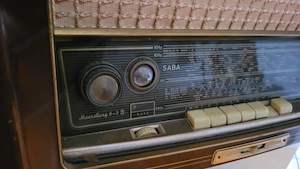 Saba Röhrenradio Bild 2