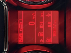 Opel Adam in sehr gepflegtem Zustand zu verkaufen Bild 8