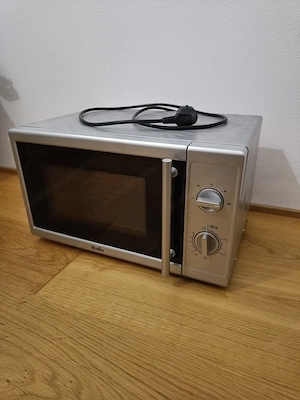 Mikrowelle Studio Bild 5