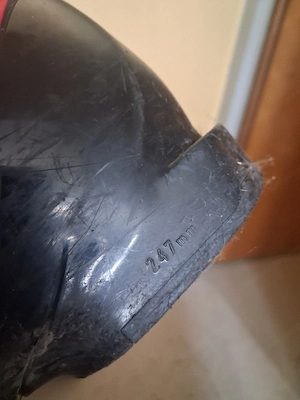 Kinderskischuhe Schwarz Rot   247 mm Sohlenlänge   4 Schnallen Bild 2