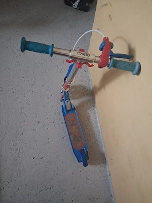 Oxelo Kinderroller   Blau Rot   höhenverstellbar mit Handbremse Bild 2