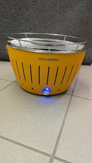 Lotusgrill in Knallorange   Top-Zustand   kaum benutzt Bild 3