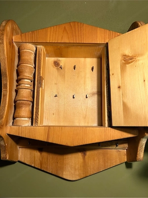 Rustikaler Schlüsselkasten im Landhausstil Bild 2
