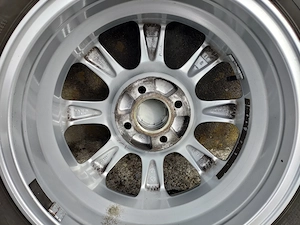 Original Renault Clio Alufelgen mit Continental Winterreifen 185 65 R15 88T Bild 9