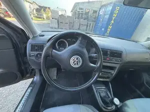 VW Golf IV 1.9 TDI, 90 PS   Bj. 2001