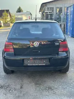 VW Golf IV 1.9 TDI, 90 PS   Bj. 2001 Bild 2