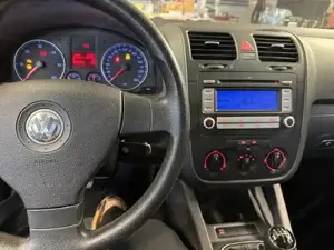 Volkswagen VW Golf V 5 1.9 TDI 4 Motion  Bild 4