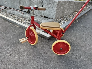 Dreirad Kinder in rot  Bild 2