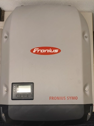 Wechselrichter Fronius Symo 7.0 mit Smartmeter günstig abzugeben Bild 2