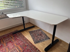 IKEA BEKANT Eckschreibtisch links   160   110 cm   höhenverstellbar Bild 2