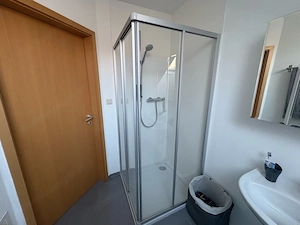 Schöne 2.5 Zimmer Wohnung mit Terrasse  Bild 5