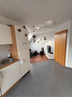 Schöne 2.5 Zimmer Wohnung mit Terrasse  Bild 9