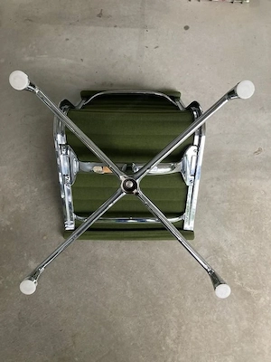 Aluminium Chair EA 105, Eames Bild 4