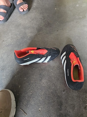 Adidas fussball Schuhe predator gr 42 Bild 2
