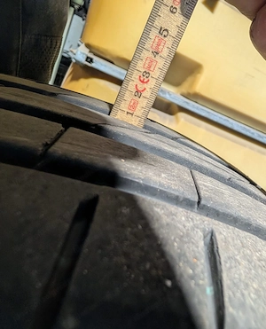 Hankook Sommerreifen 205 65 R17 Bild 2