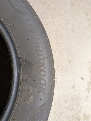 Hankook Sommerreifen 205 65 R17 Bild 3