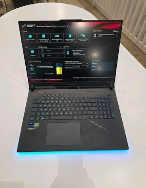 Asus Rog Strix G18 Gaming | RTX 4090 (16GB) | 2TB | i9-13980HX