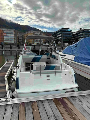Bayliner 2655 Ciera Sunbridge, mit Bodenseezulassung, ohne Liegeplatz, mit Persenning Bild 3