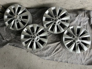 Skoda Felgen ohne Reifen  Bild 2