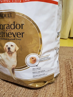 Hundefutter Royal Canin, Labrador  Bild 3