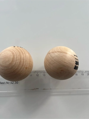  2x Holzkugel   Holzbälle (4 cm Durchmesser)   Top Zustand! Bild 9