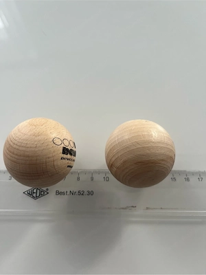  2x Holzkugel   Holzbälle (4 cm Durchmesser)   Top Zustand! Bild 7