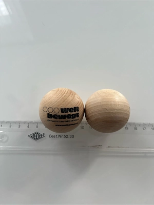  2x Holzkugel   Holzbälle (4 cm Durchmesser)   Top Zustand! Bild 2