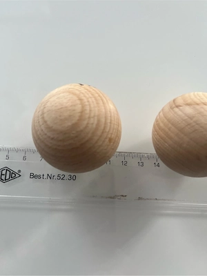  2x Holzkugel   Holzbälle (4 cm Durchmesser)   Top Zustand! Bild 8