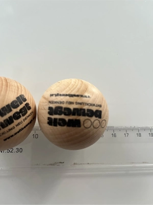  2x Holzkugel   Holzbälle (4 cm Durchmesser)   Top Zustand! Bild 10