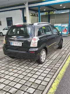 Toyota Corolla Verso Diesel  Bild 4