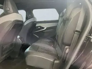 Peugeot 5008 Bild 7