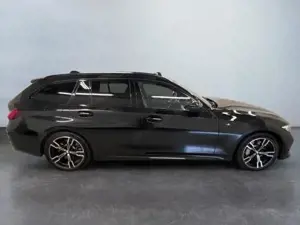 BMW  180 kW (245 PS), Tip-/Steptronic, Allrad Bild 8