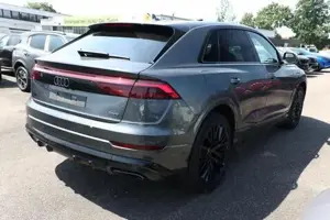 Audi Q8 S line 2xS AssistenzP+ 22Z Laser Pano BO PrivG... Bild 3