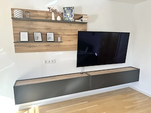 Wohnzimmerwand - wegen Umbau abzugeben Bild 2