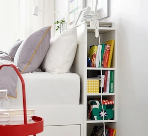 Bett inkl. Lattenrost und viel Stauraum Bild 2