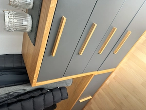 Tischlergarderobe - wegen Umbau abzugeben Bild 4