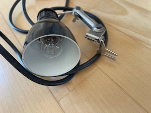 Lampe von alter Nähmaschine Bild 2