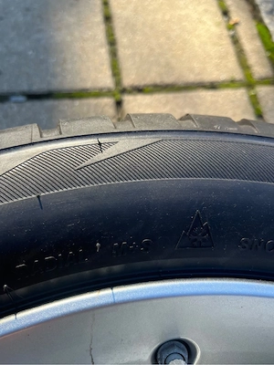 Felgen + Reifen (4 Stück) Bild 3