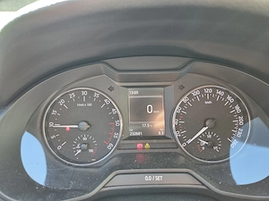 Skoda Octavia TDI 1.6 Ambiente (Bastler   Export) Bild 3