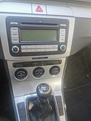 VW Passat Variant Sportline 2,0 TDI DPF Kombi   Family Van Bild 3