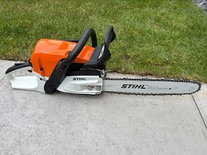 Stihl MS 400 Kettensäge Bild 2