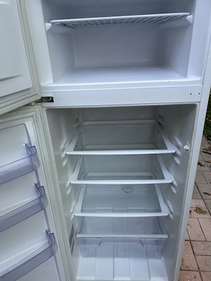 Gefrier- Kühlschrank Kombi  Bild 5