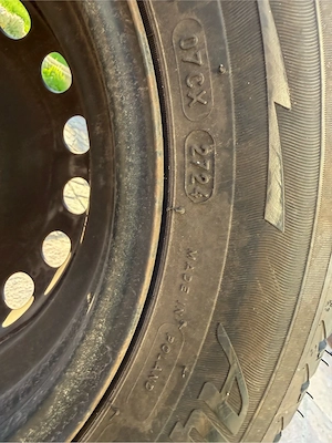 4 Michelin Alpin A4 Winterreifen auf Stahlfelgen   175 65 R14   DOT 2024 Bild 3
