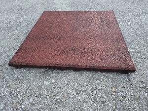 Kautschukplatten, Fallschutzplatten, Gummiplatten, 50x50x3cm, 75m  - zu verschenken Bild 2