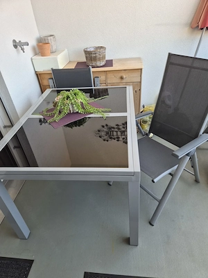 Gartenmöbel aus Alu, Tisch + 4 Hochlehner Bild 2