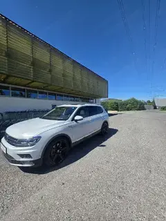 vw tiguan Alspace  Bild 4
