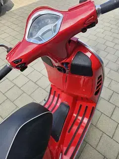 Vespa GTS 300 Bild 4