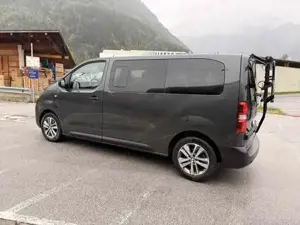 Peugeot Traveller Bild 3